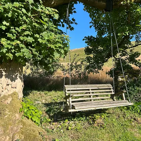 The Hayloft, Lakes & Dales Holiday home *