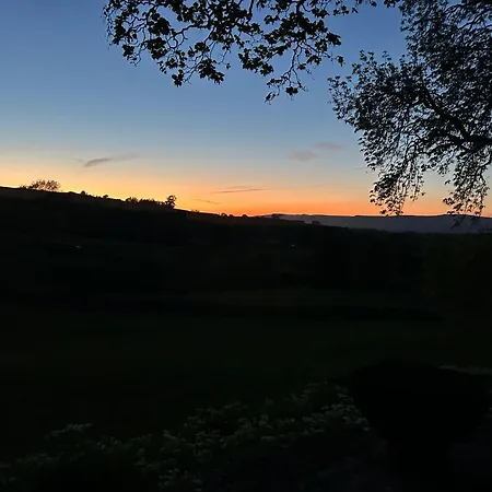 The Hayloft, Lakes & Dales בית נופש